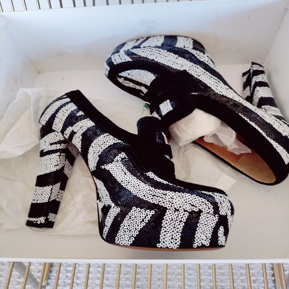 NIB $750 Viktor & Rolf runway zebra sequins shoes. IT 37 US 6 - Picture 10 of 10
